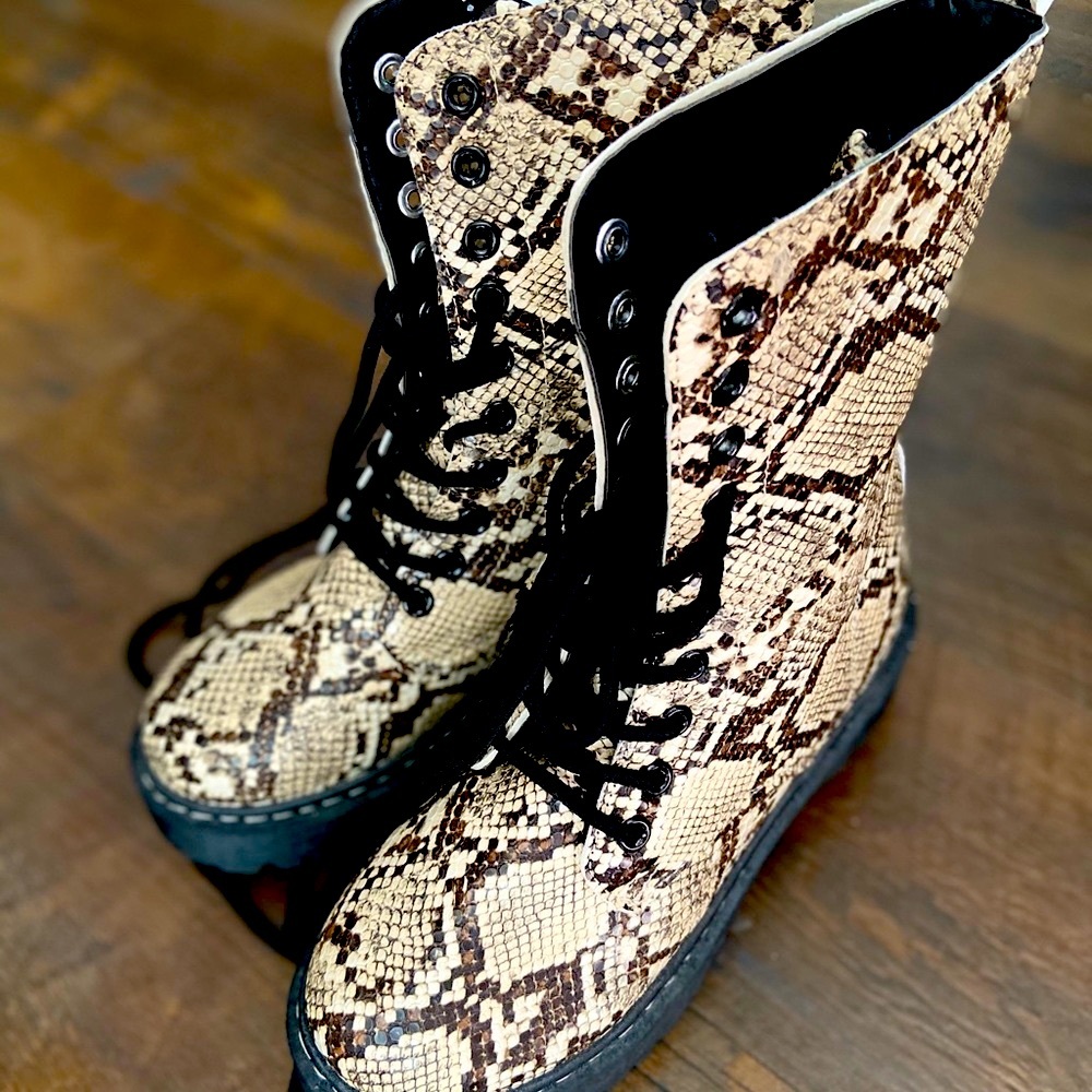 Unilady combat 🐍 print boots 2 Pairs $25 each